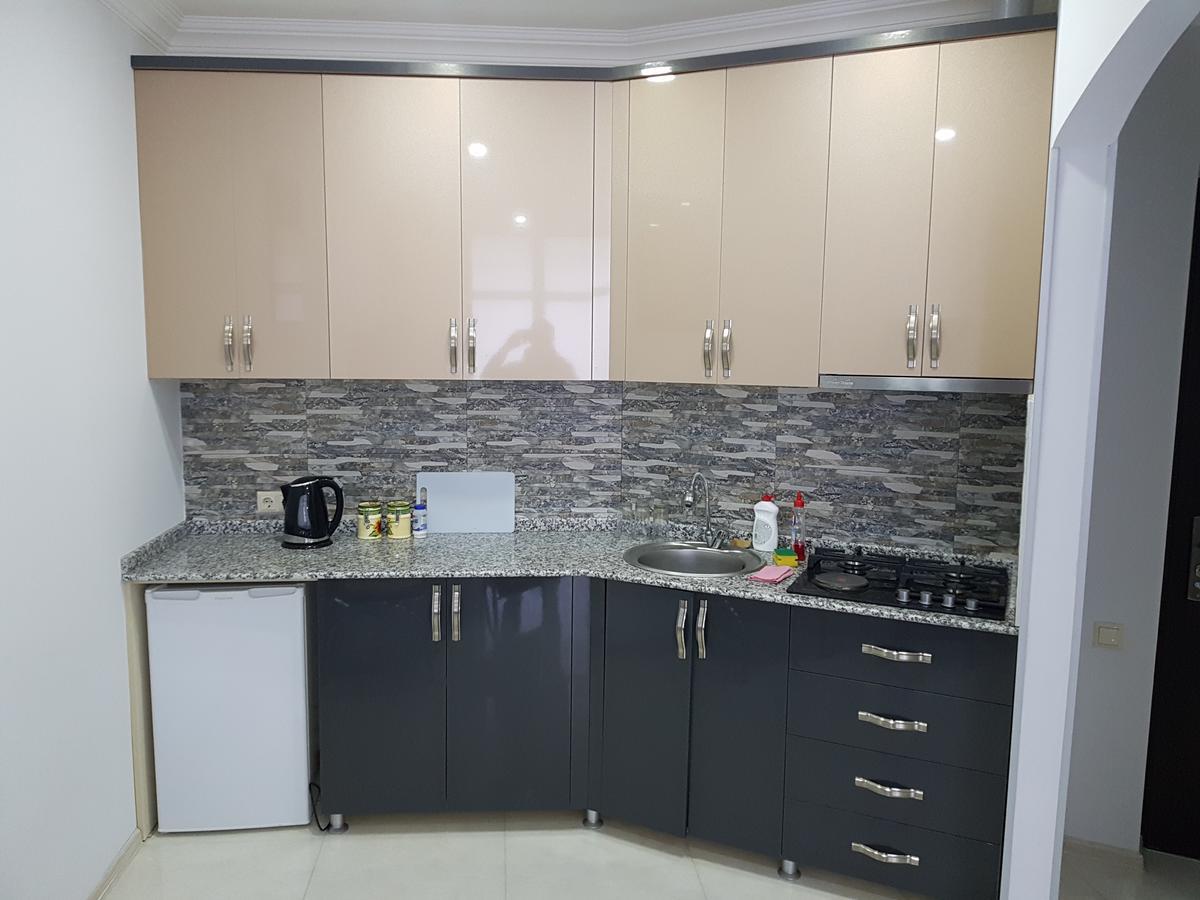 Apartment In Front Of Mcdonald'S Батуми Экстерьер фото