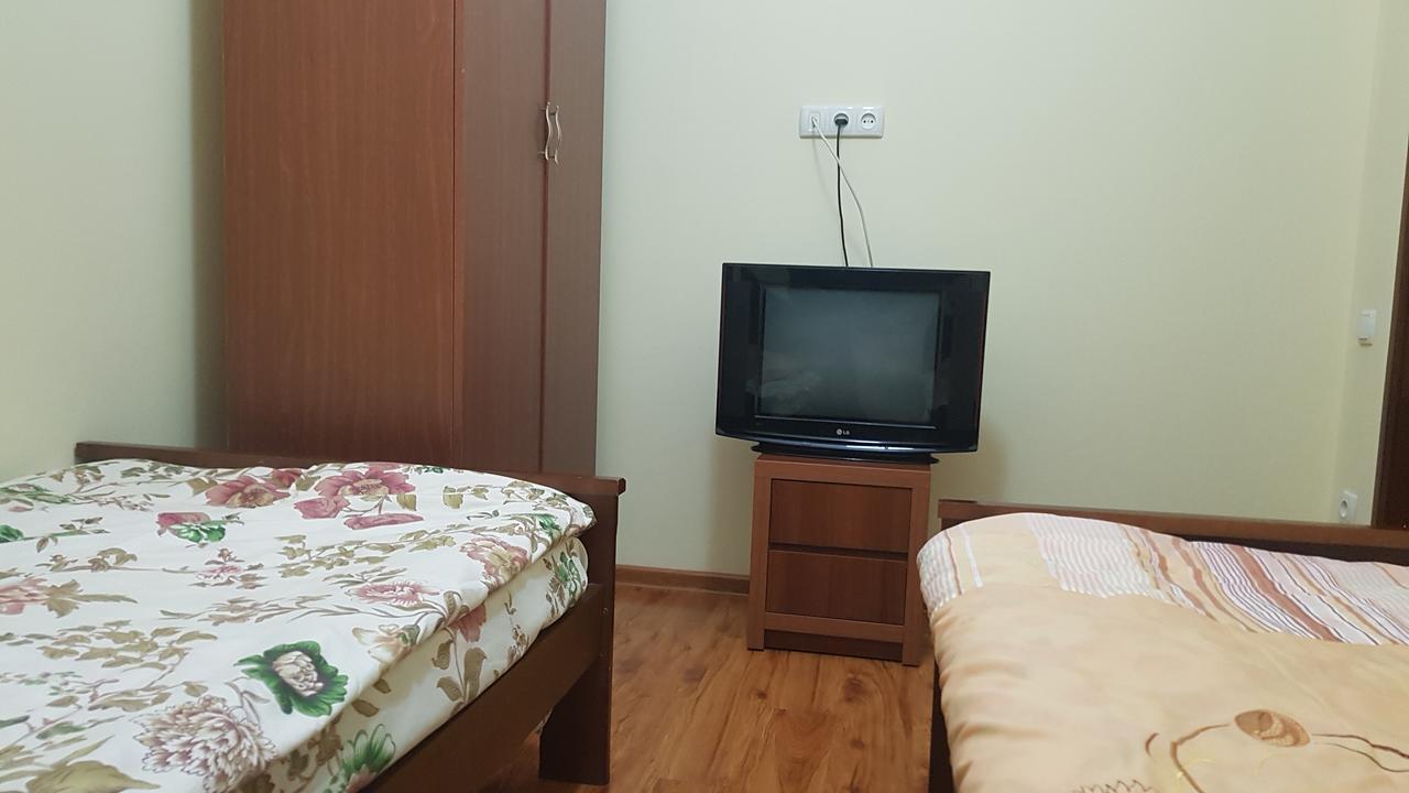 Apartment In Front Of Mcdonald'S Батуми Экстерьер фото
