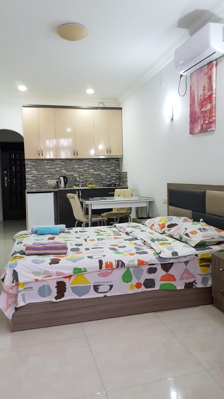 Apartment In Front Of Mcdonald'S Батуми Экстерьер фото